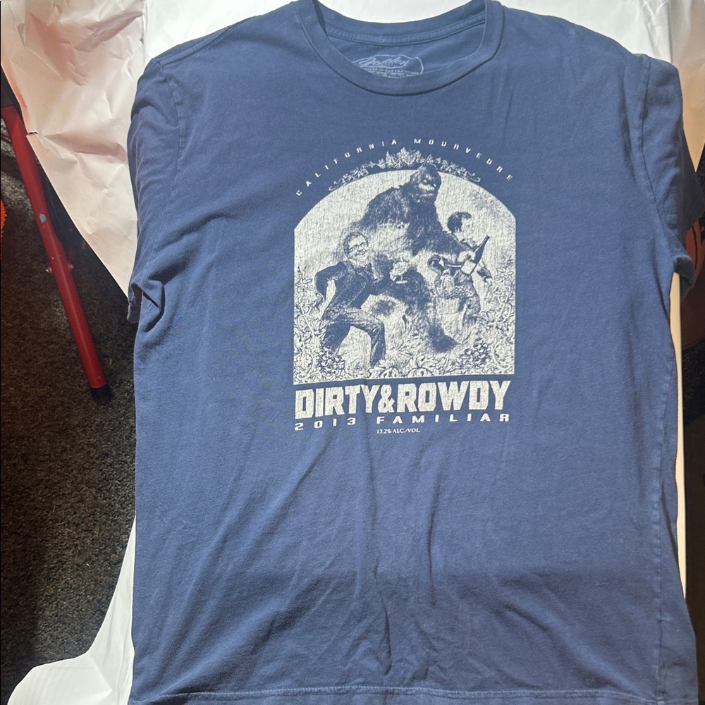 Dirty & Rowdy - California Mourvedre 2013 Familiar Wine - Blue Graphic T-Shirt